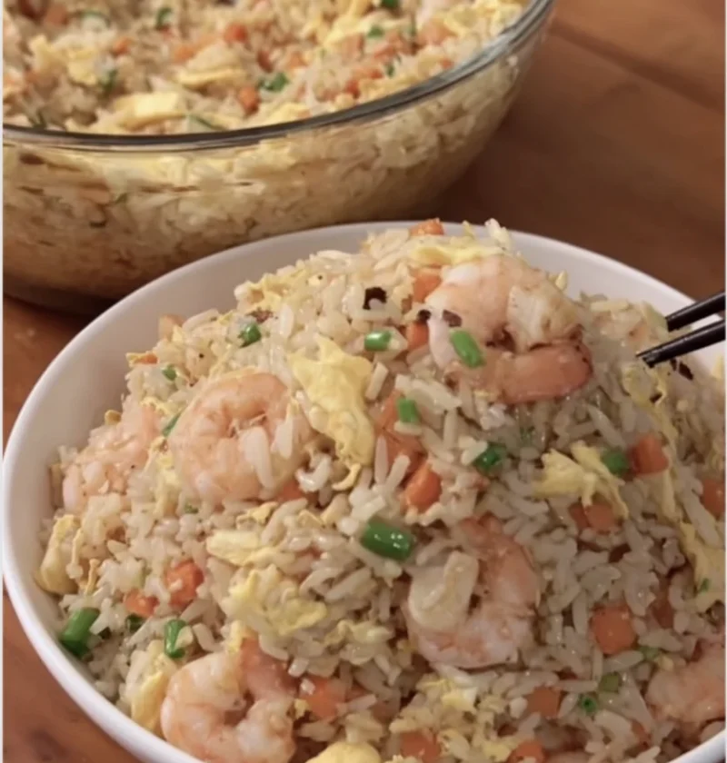 easy egg fried rice with shrimp