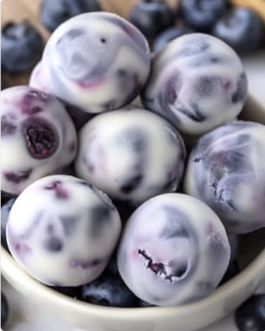Fresh Blueberry Greek Yogurt Bites - fresh-blueberry-greek-yogurt-bites-3