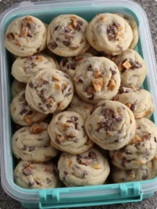 Loaded Butterfinger Caramel Crunch Cookies