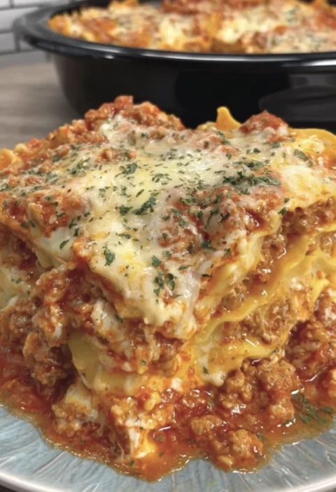 Slow-Cooked Crockpot Lasagna