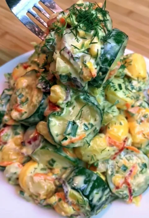 Creamy Marinated Vegetable Salad