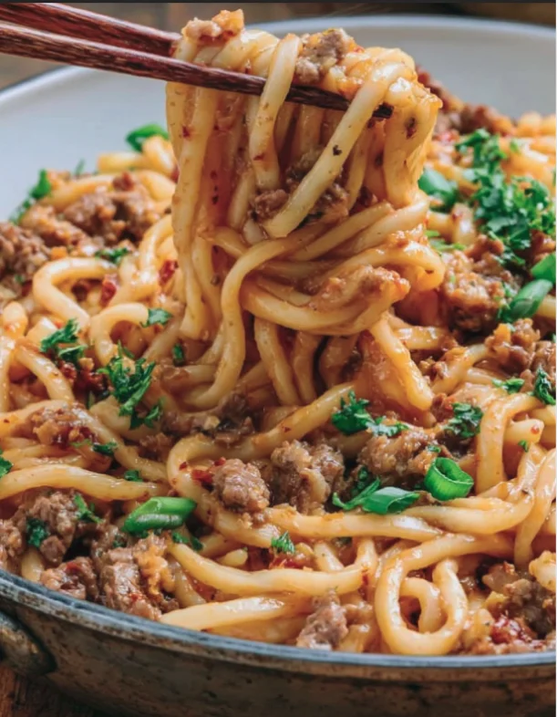 One-Pan Beef Noodle Skillet