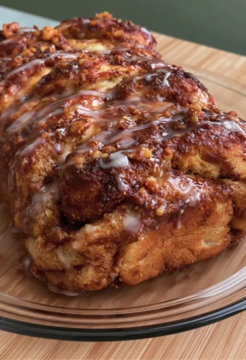 Cinnamon Roll Bread