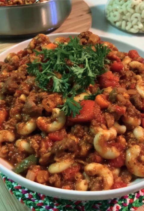 cozy American Goulash