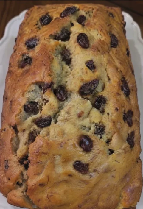 Raisin Banana Bread